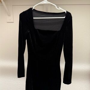 Square Neckline Black Velvet Dress